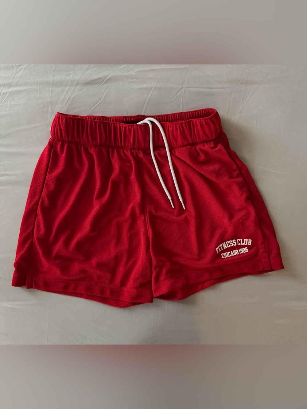 Abercrombie & Fitch Men's Mesh Gym Fitness Club Chicago 1996 Shorts Red M